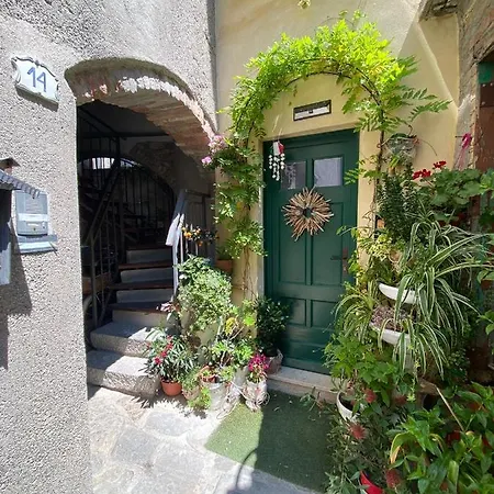 Calle Lunga Apartment *